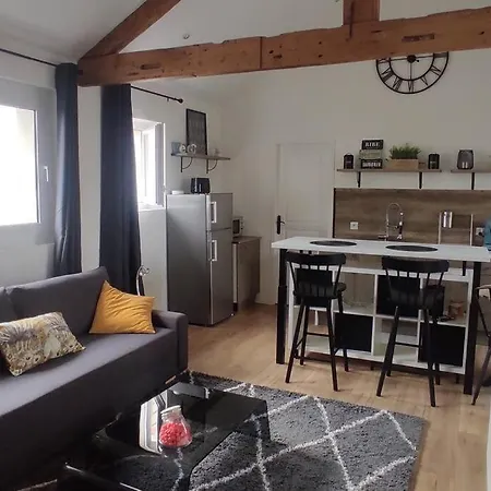 Tendance Et F2 Apartment